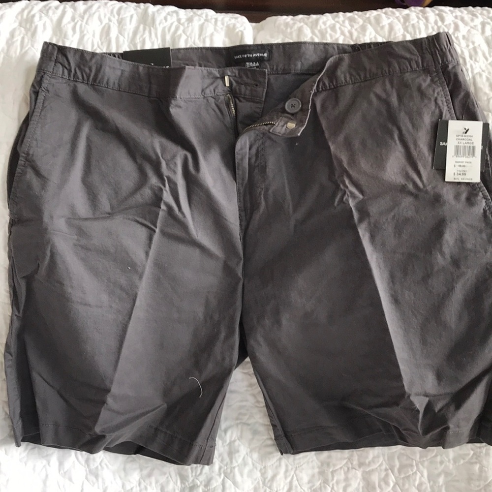 NWT.  Saks Fifth Avenue men’s shorts.  Size XXL.